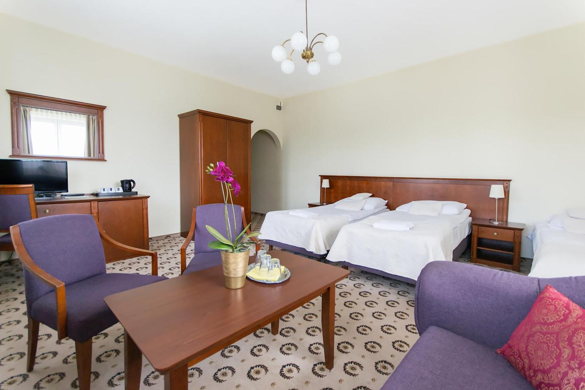 Astoria Bed & Breakfast Swarzedz Luaran gambar